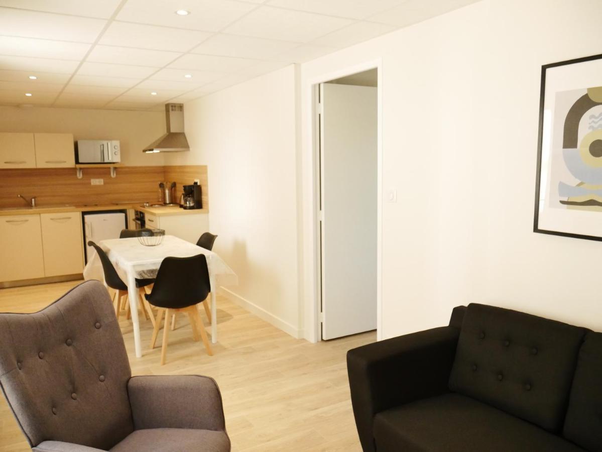 Appartement Avec Chambre - Entree Spa Incluse Bourbon-Lancy Buitenkant foto