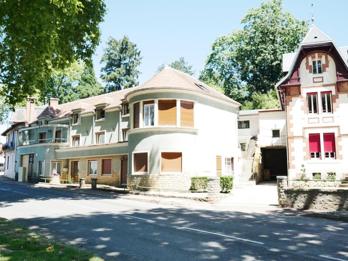 Appartement Avec Chambre - Entree Spa Incluse Bourbon-Lancy Buitenkant foto